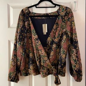 Beautiful women’s wrap shirt